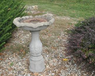 Concrete Bird Bath 