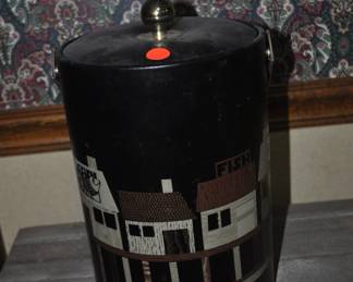 Couroc Ice Bucket
