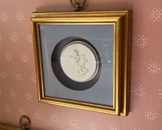 Cherub Medallion Plaque