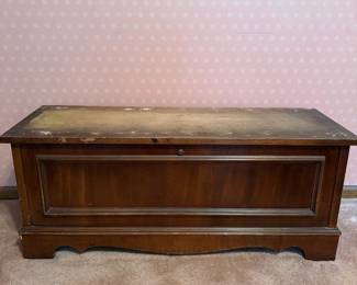 Lane Cedar Chest
