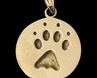 14k gold paw print pendant