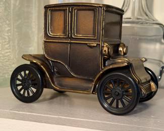 Automobile Coin Bank