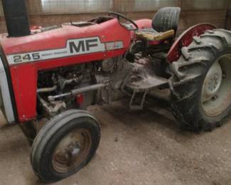 Masse Ferguson 245 Tractor