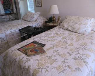 Twin Beds - One Adjusts