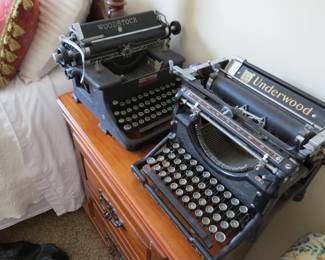 Woodstock and Underwood antique type writers from early 1900s in operational condition. No ribbons.