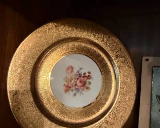 Vintage Heinrich Co Selb Bavaria Gold Encrusted Floral Cabinet Plate
