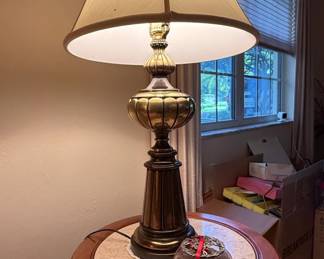 Vintage Stiffel Brass Urn Table Lamp