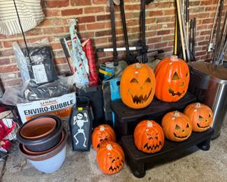 Halloween Decor