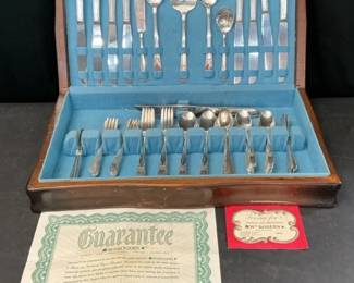 WM Rogers Silverplated Flatware Service