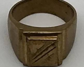  01 18 Karat Gold Ring
