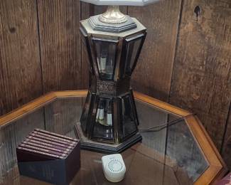 Octogonial end table and lamp