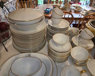 Vintage Heinrich Bavaria china set