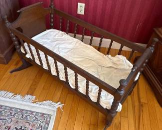 051 antiquestylewoodenrockingcradle