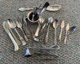 470 assortedsilverplateandstainlessflatw