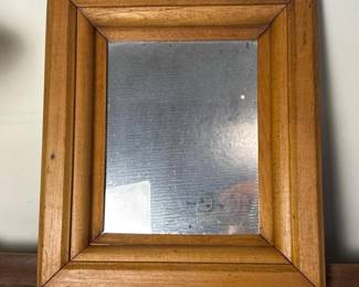 089 vintagewoodframedmirror