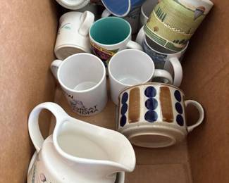 217 assortedceramicmuglot