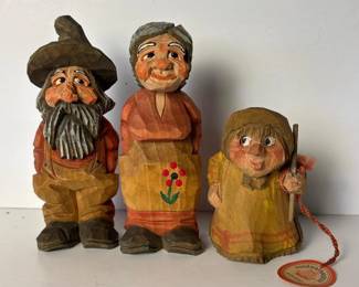 103 threehandcarvedpaintedwoodenfigurin