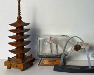 107 japanesepagodafigurineothertravelso