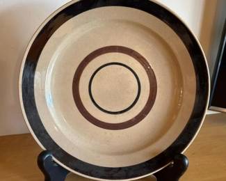 255 vintagehartstonepotteryplateforlipt