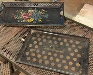 203 vintagetraysstatesealsandfloraldes
