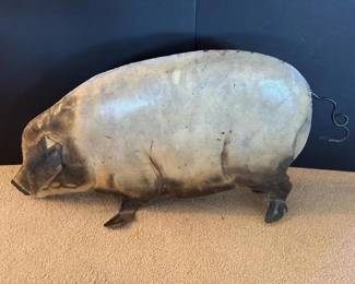 023 folkartstylemetalpigsculpture