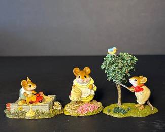 112 weeforestfolkmousefigurines