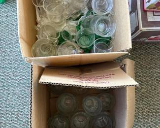 493 clearglasscupsandtumblersassortment