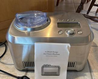 257 brevillesmartscoopicecreammaker