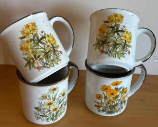 224 vintagefloraljapanmugs