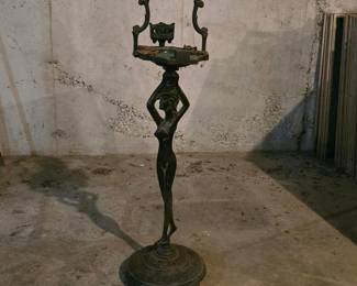 017 castironartnouveaustylesmokingstan
