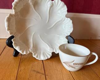 056 lenoxcupandleafshapeddishwheatmot