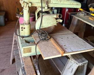 442 dewaltradialarmsawvintageindustrial