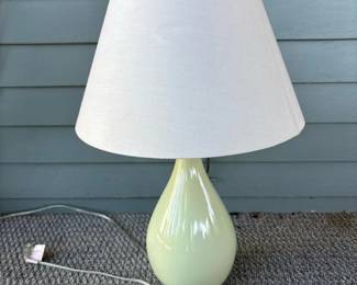 510 ceramictablelampwithwhiteshadetear
