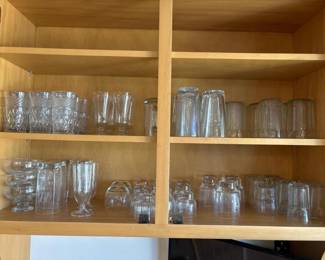 227 assortedglassdrinkwareincludingmonog