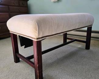 124 upholsteredbenchwithnailheadtrimand