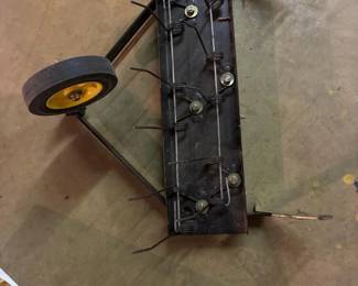 265 johndeerelawndethatcherattachment