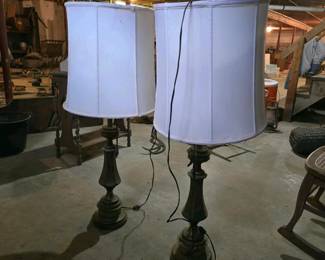 149 pairoftiffinstylebrasstablelampsw