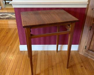 425 woodensidetablewithopendrawerspace