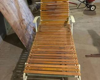 270 vintagemetalpatiochaiseloungechair