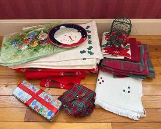 072 assortedchristmasdecor