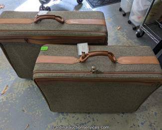 Tweed and leather-trim luggage set - ships