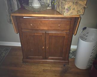 Drop leaf kitchen stand