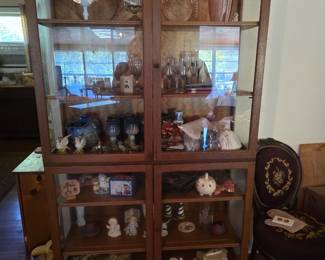 Large curio 