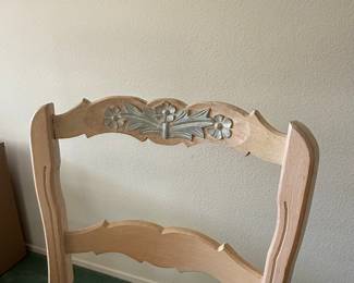 Ethan Allen French Provincial Dining Set with Rush Seat Chairs