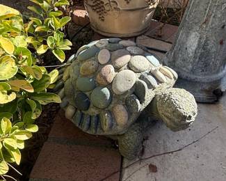 River Rock Garden Turtle Statue