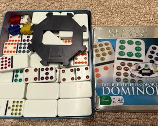 Cardinal Classic Games Double Fifteen Dominoes