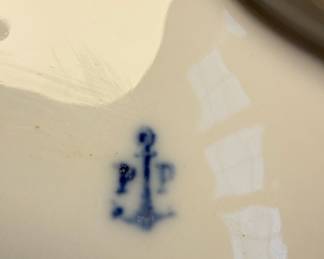 Porzellanfabrik Ph. Rosenthal Serving Dish