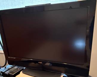 Vizio VW37L HDTV40A 37-inch LCD Television