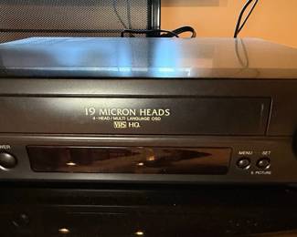 Sharp VC-A552 4-Head VHS VCR Player