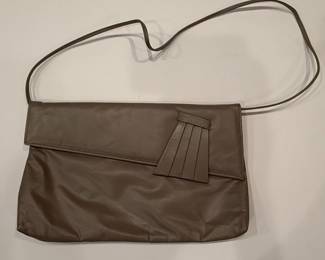 Vintage Taupe Leather Pleated Shoulder Bag Style